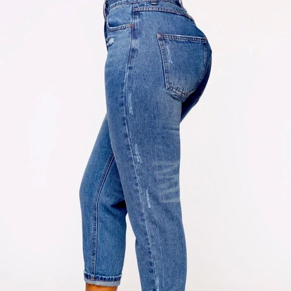 Fashion Nova Nicki Boyfriend Jeans New with Tags 🏷 - Picture 2 of 13